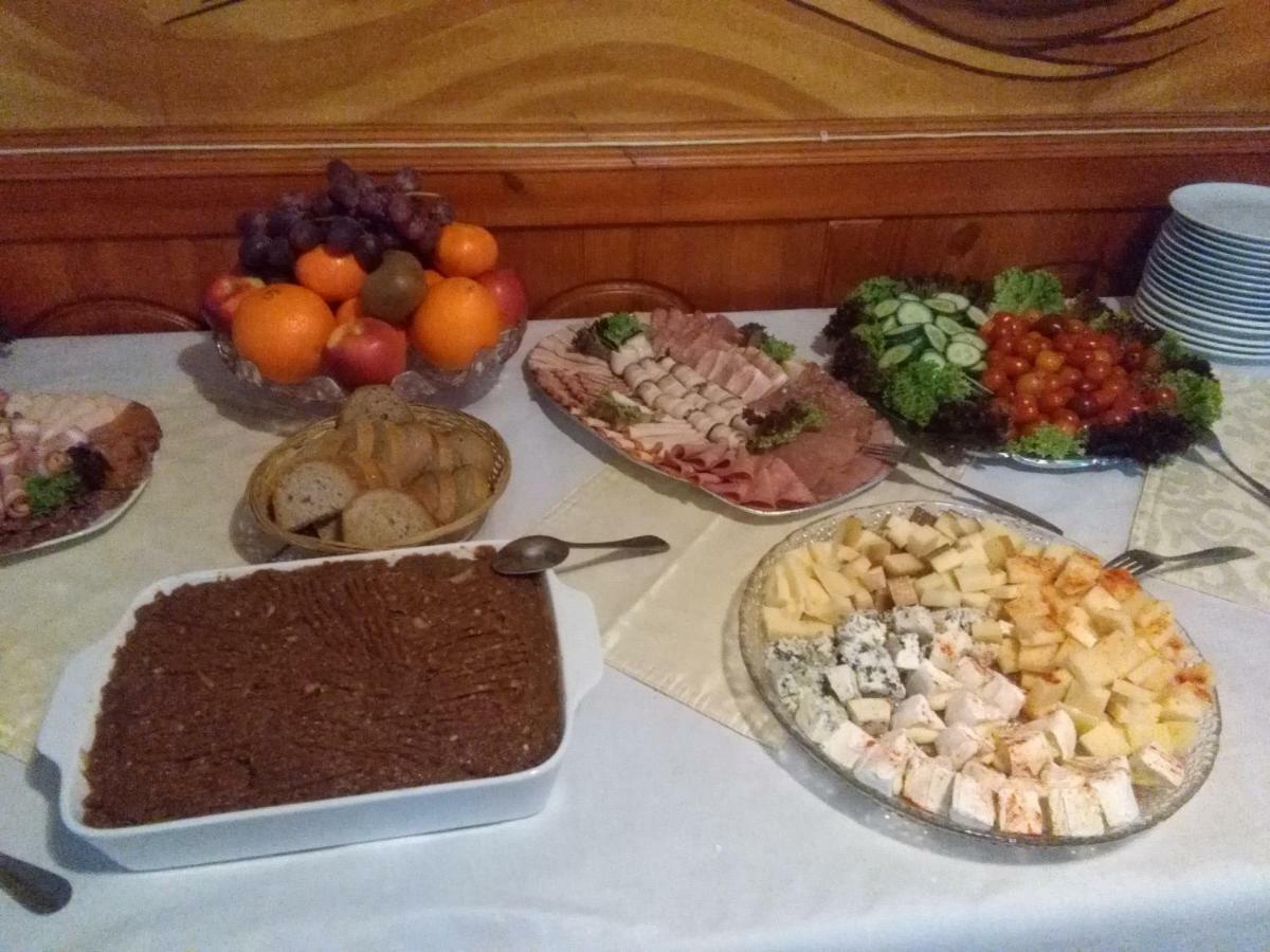 Penzion U Zeleneho Stromu Telnice Bagian luar foto